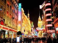 上海凸显购物中心魅力 外来游客元旦消费增幅超11%